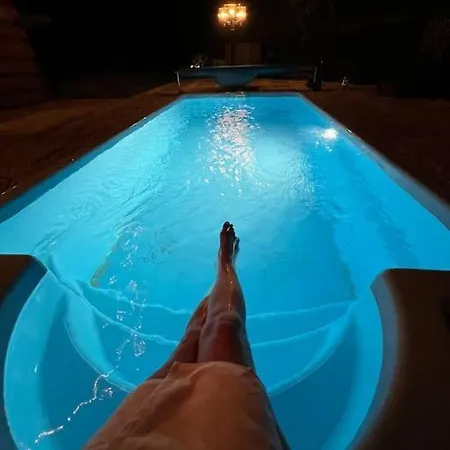 Polana Słowikowa 5 Star- W Górach Z Jacuzzi, Sauna,basen,ogród Z Lasem, Kominek I Narty Chalé Stroza (Myslenice)