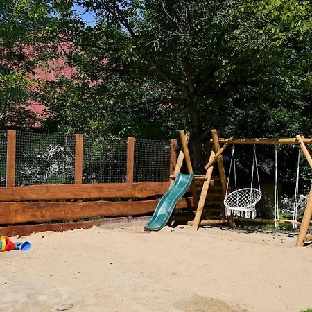 Polana Slowikowa 5 Star -Domek W Gorach Z Calorocznym, Podgrzewanym, Zadaszonym Basenem I Z Jacuzzi, Sauna, Basen, Plaza, 30 Arowy Ogrod Z Lasem Alpehytte