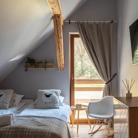Polana Slowikowa 5 Star- W Gorach Z Jacuzzi, Sauna,basen,ogrod Z Lasem, Kominek I Narty 샬레 Stroza (Myslenice)